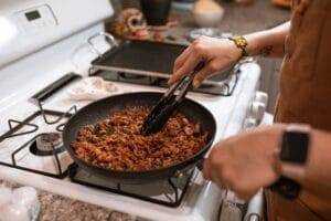 20 Complete Frypan Recipes Using Beef