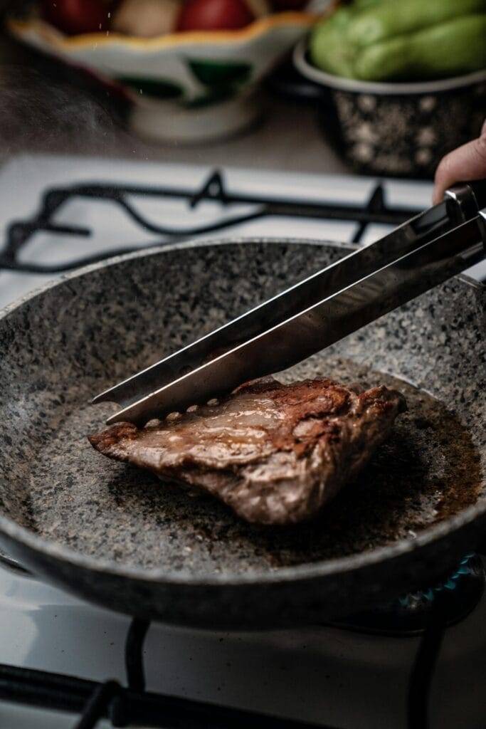 What Frying Pan Is Best For High-heat Cooking Like Searing?